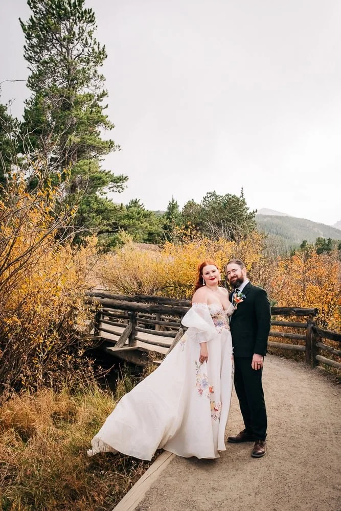 164-micro-wedding-rmnp-fall.jpg