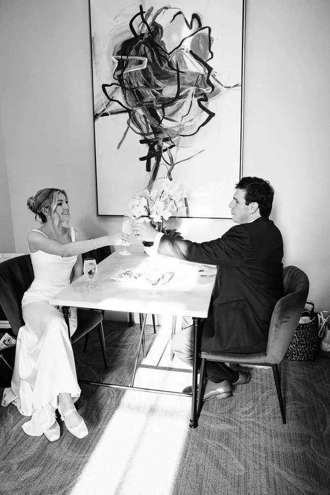 85-yacht-club-wedding-cocktail-hour.jpg