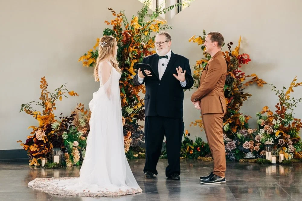 118-fall microwedding ceremony.jpg
