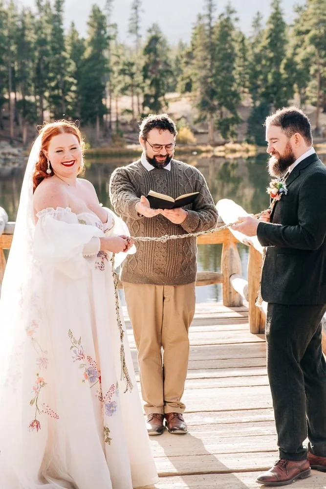 117-wedding-handfasting-ceremony.jpg