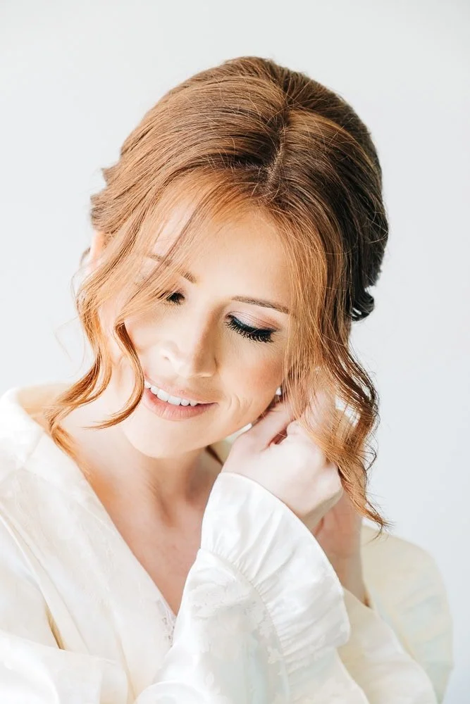 065-bride-getting-ready.jpg