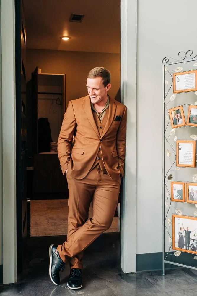 027-Fall Micro wedding groom.jpg