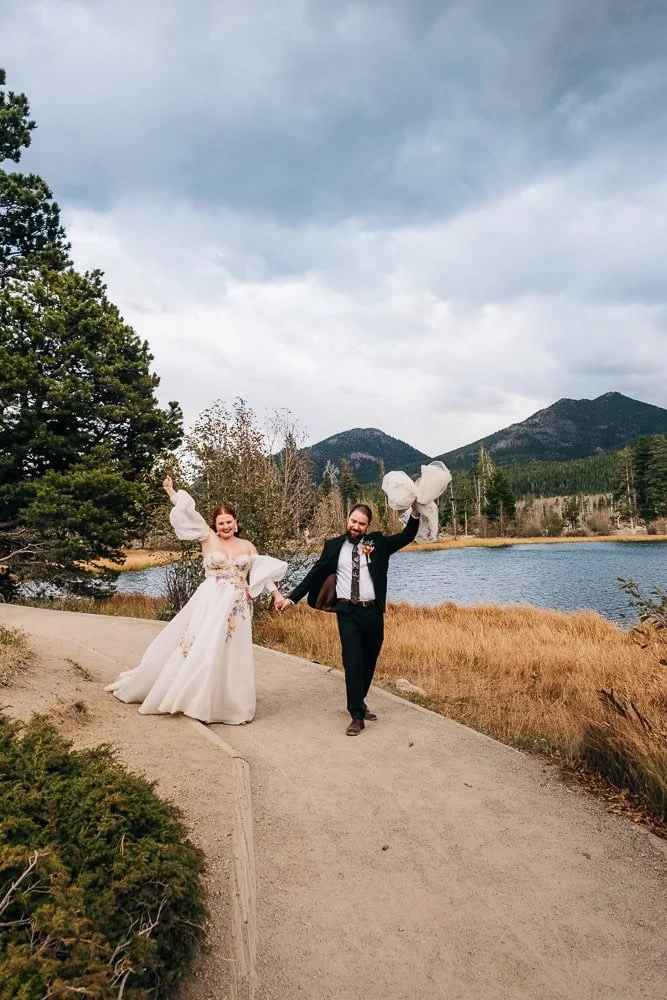 159-micro-wedding-rmnp-fall.jpg