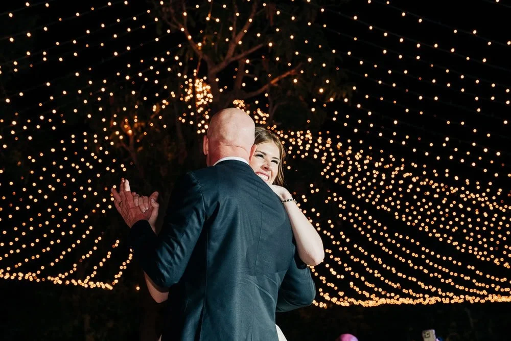 269-flora farms wedding dance.jpg