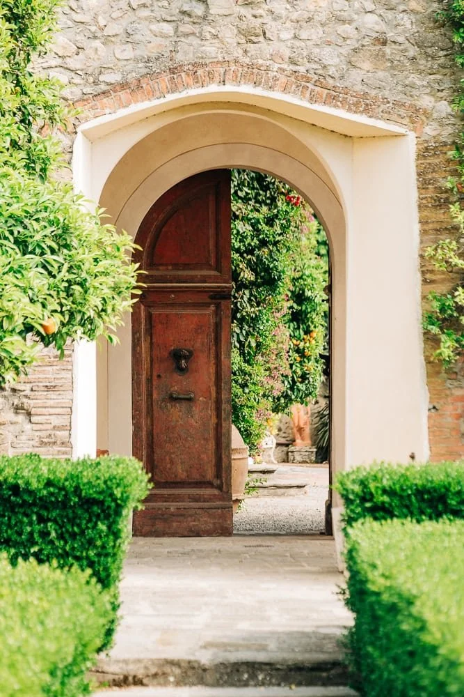 7-tuscany-wedding-details-villa-scorzi.jpg