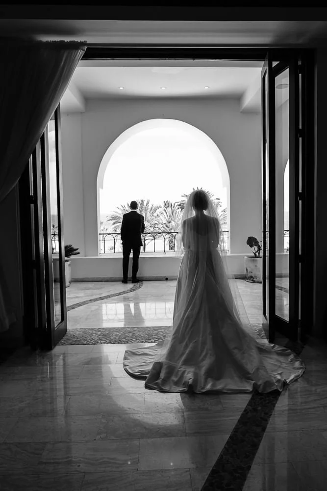 107-bride groom first look hilton los cabos.jpg