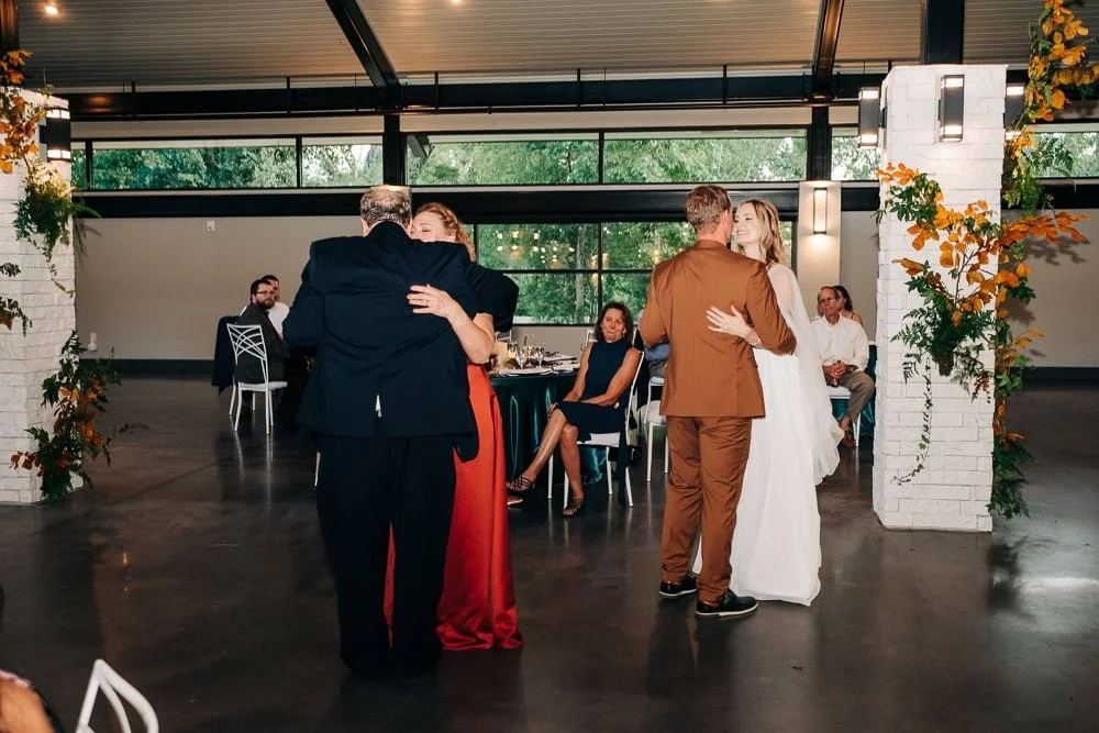 160-wedding reception jennings trace.jpg