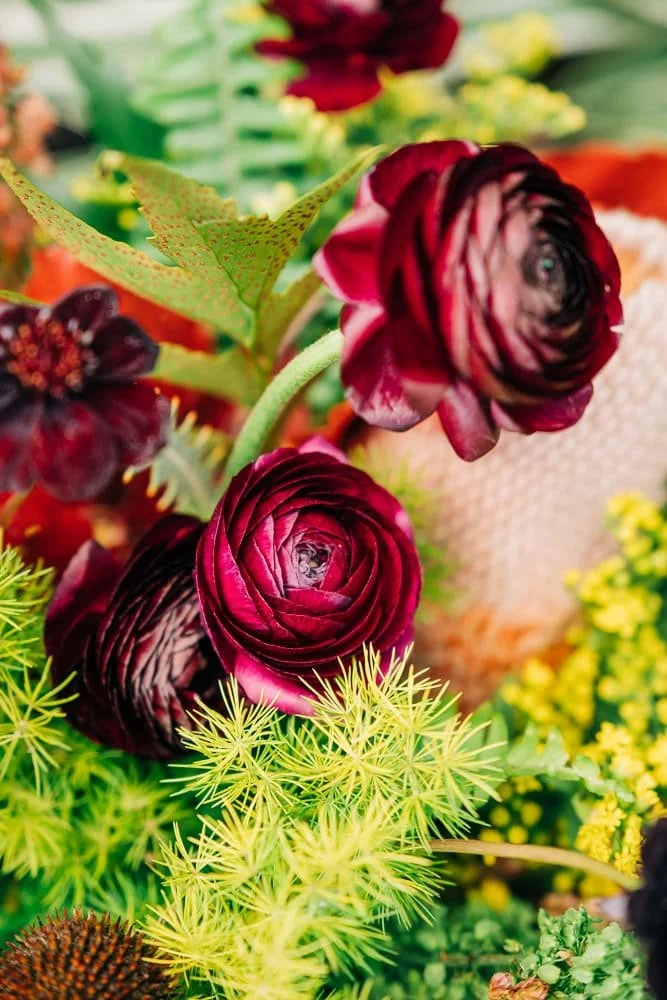 033-microwedding fall florals.jpg