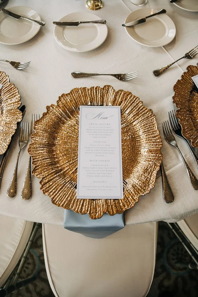 31-yacht-club-wedding-theme.jpg