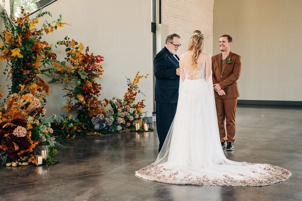 122-fall microwedding ceremony.jpg