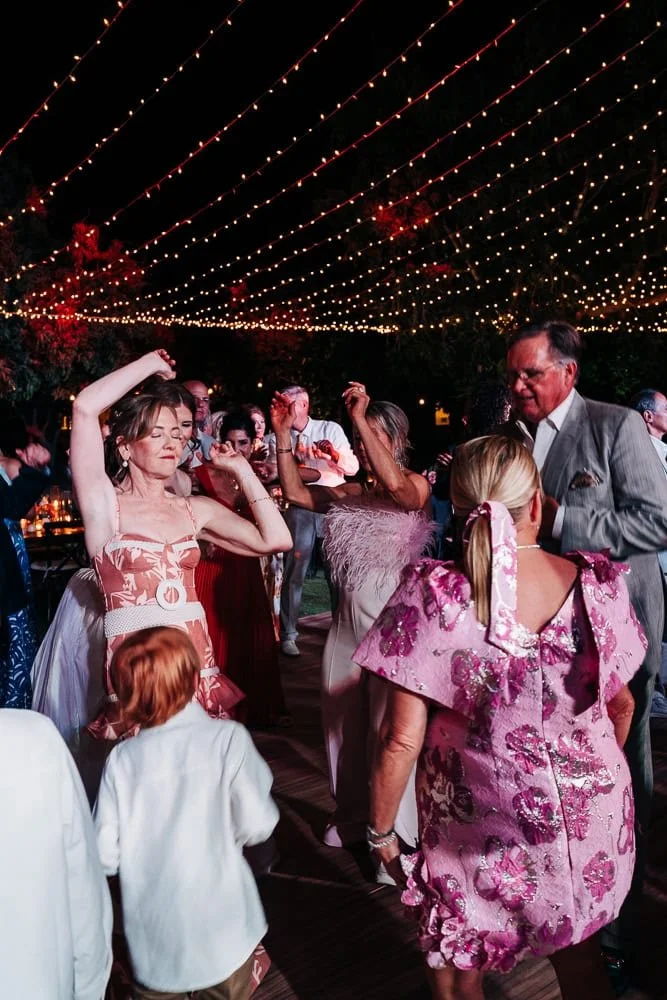 275-flora farms wedding dance.jpg