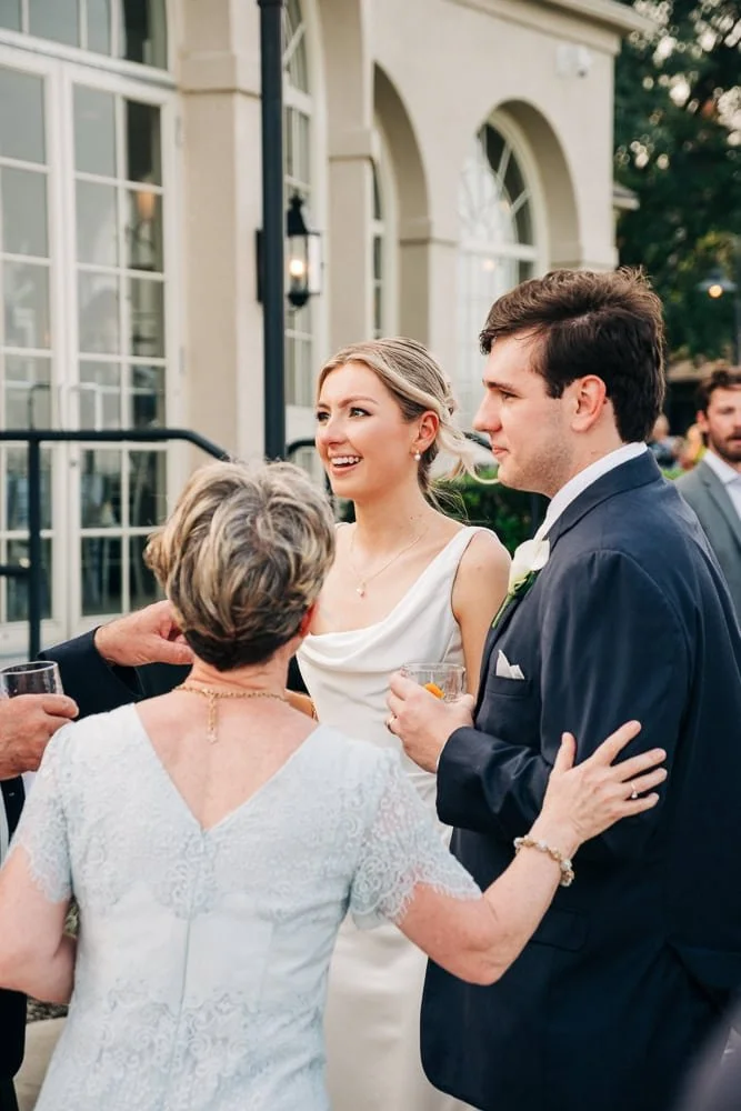 91-yacht-club-wedding-cocktail-hour.jpg