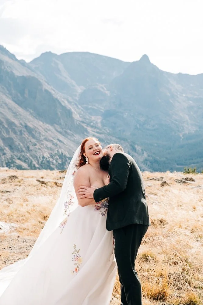 040-micro-wedding-portraits-rmnp.jpg