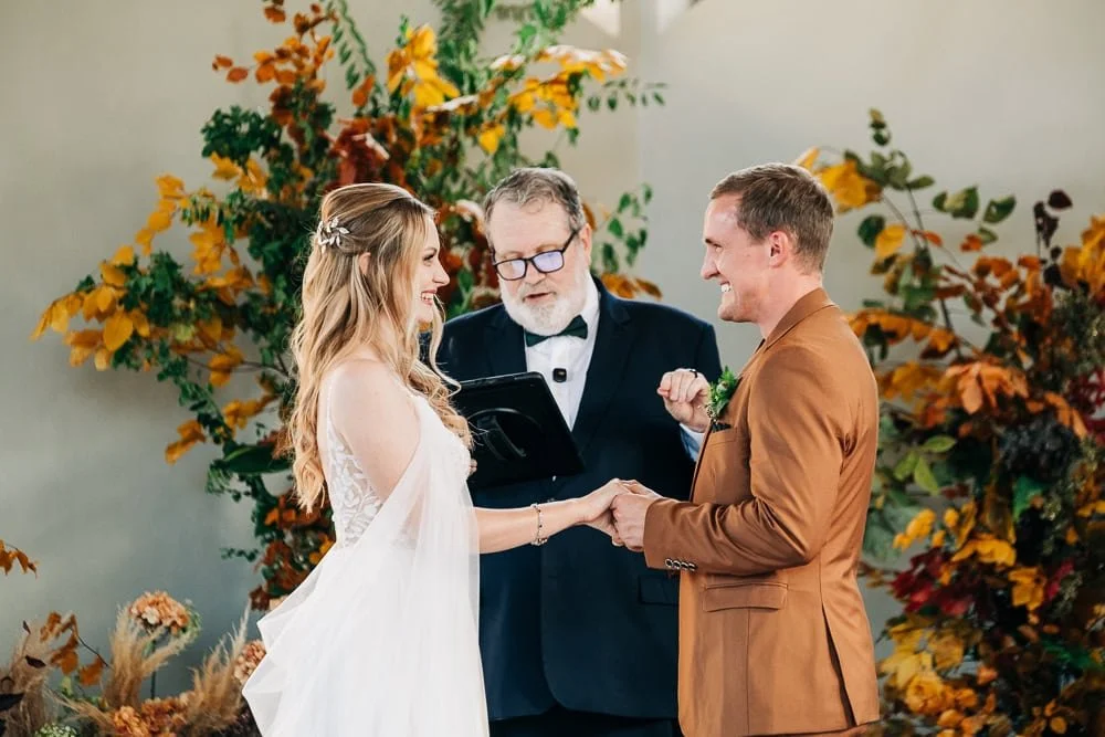 137-fall microwedding ceremony.jpg