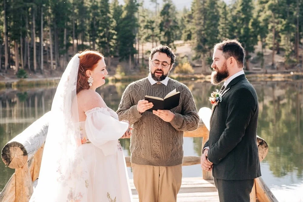118-micro-wedding-candids-rmnp.jpg