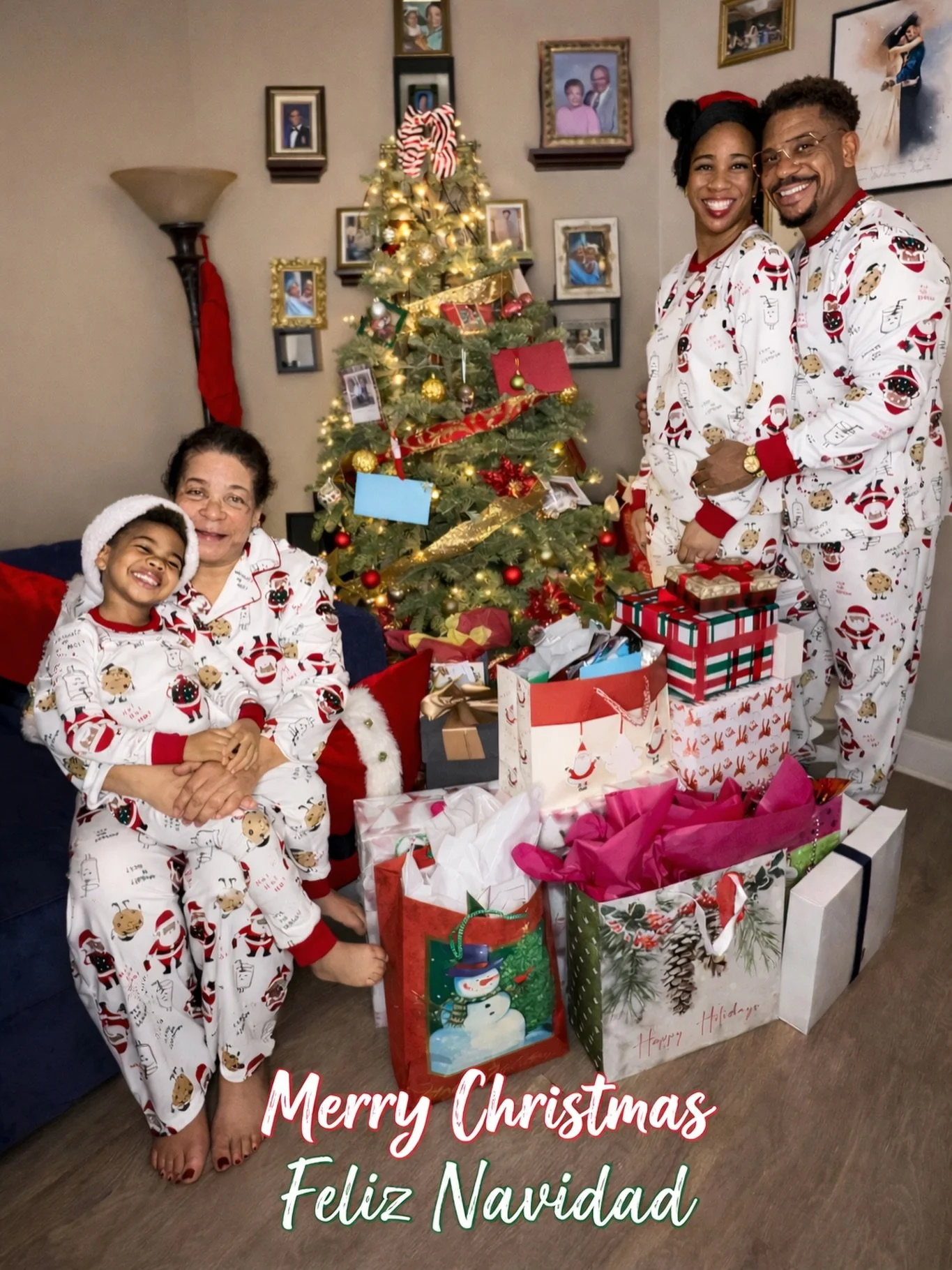 Merry Christmas 🎄✨
We are so deeply grateful and blessed to see another year surrounded by family, love, and togetherness.

Sending love and light to each of you today and always.
Praying for healing, joy, peace, reconciliation, and gentle reminders