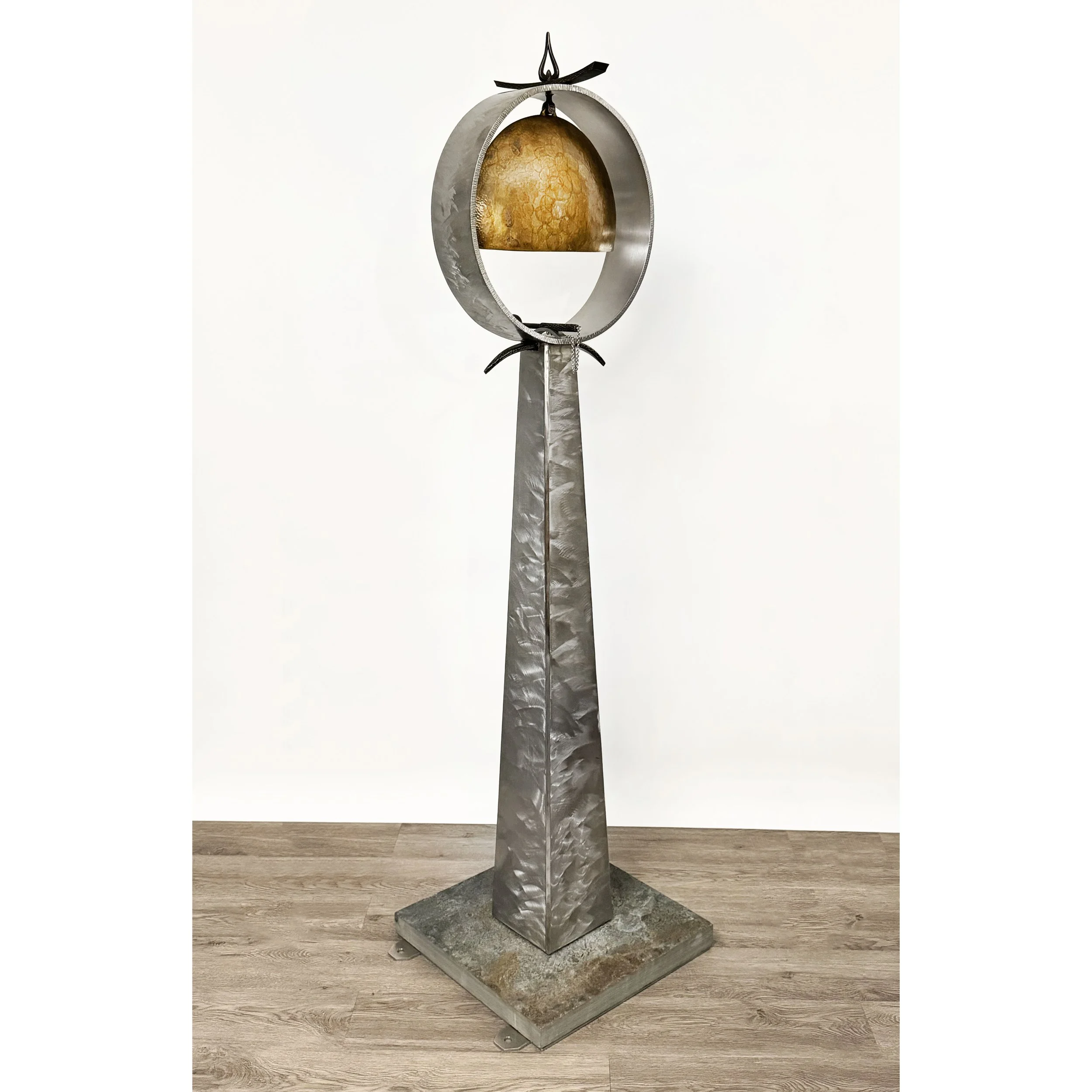 sq-garden-bell-3-5 copy.jpg