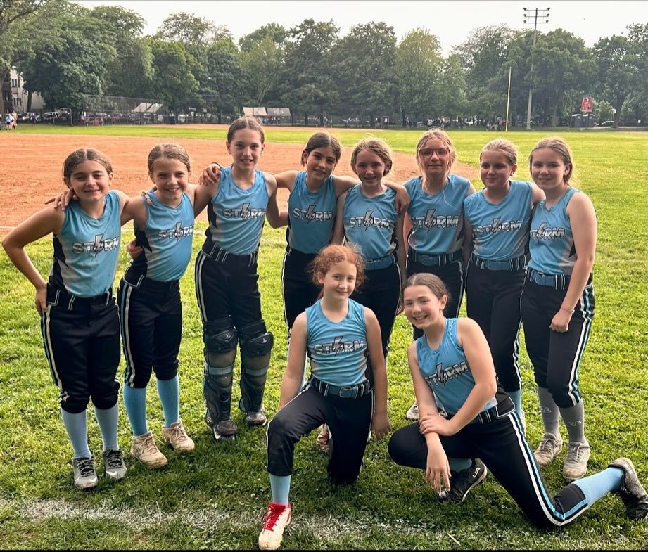 A little &lsquo;Storm&rsquo; delay couldn&rsquo;t stop this 10U crew! They stuck together, played their hearts out, and took down the #1 team in their NASL division! 💪⚡️

#LetsGo!!! #10Usoftball #StormTravelSoftball #WeAreTheStorm