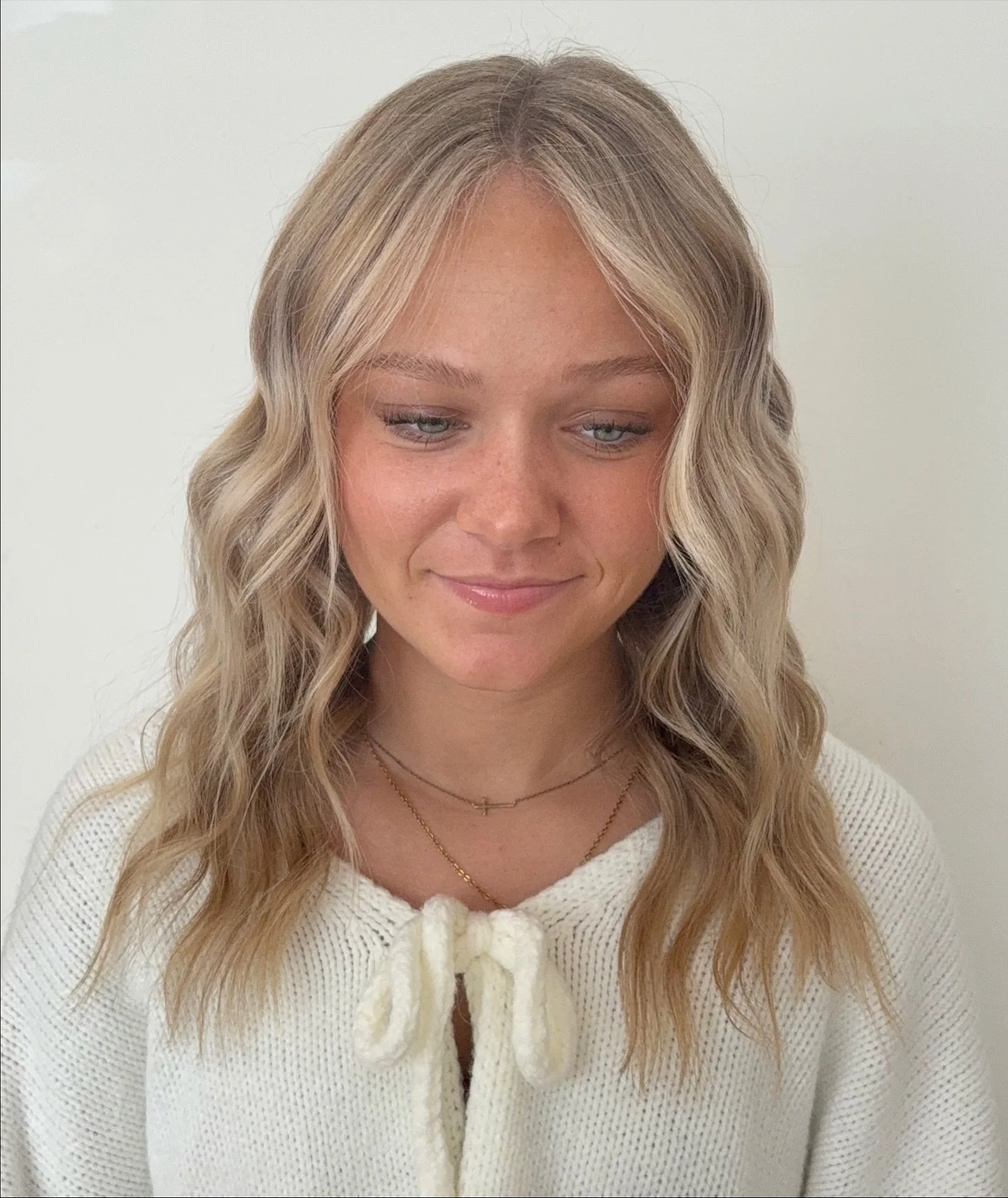 Blonding done by @hairxreesej ✨

Reach out to schedule your appointment with Reese , and take advantage of her model pricing for a limited time .