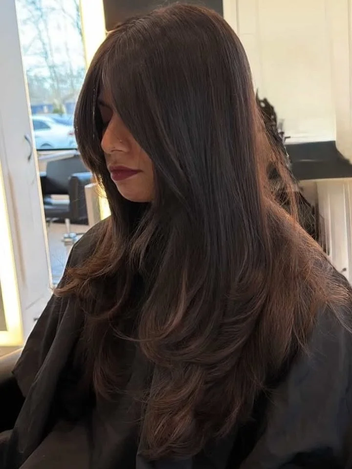 When your stylist is so detail oriented and knows exactly how to achieve your goals, you can just relax and enjoy your experience knowing you&rsquo;re in good hands 🙌🏼💕

@hairbykaras
Extended haircut (option for extreme lengths, density, or major 