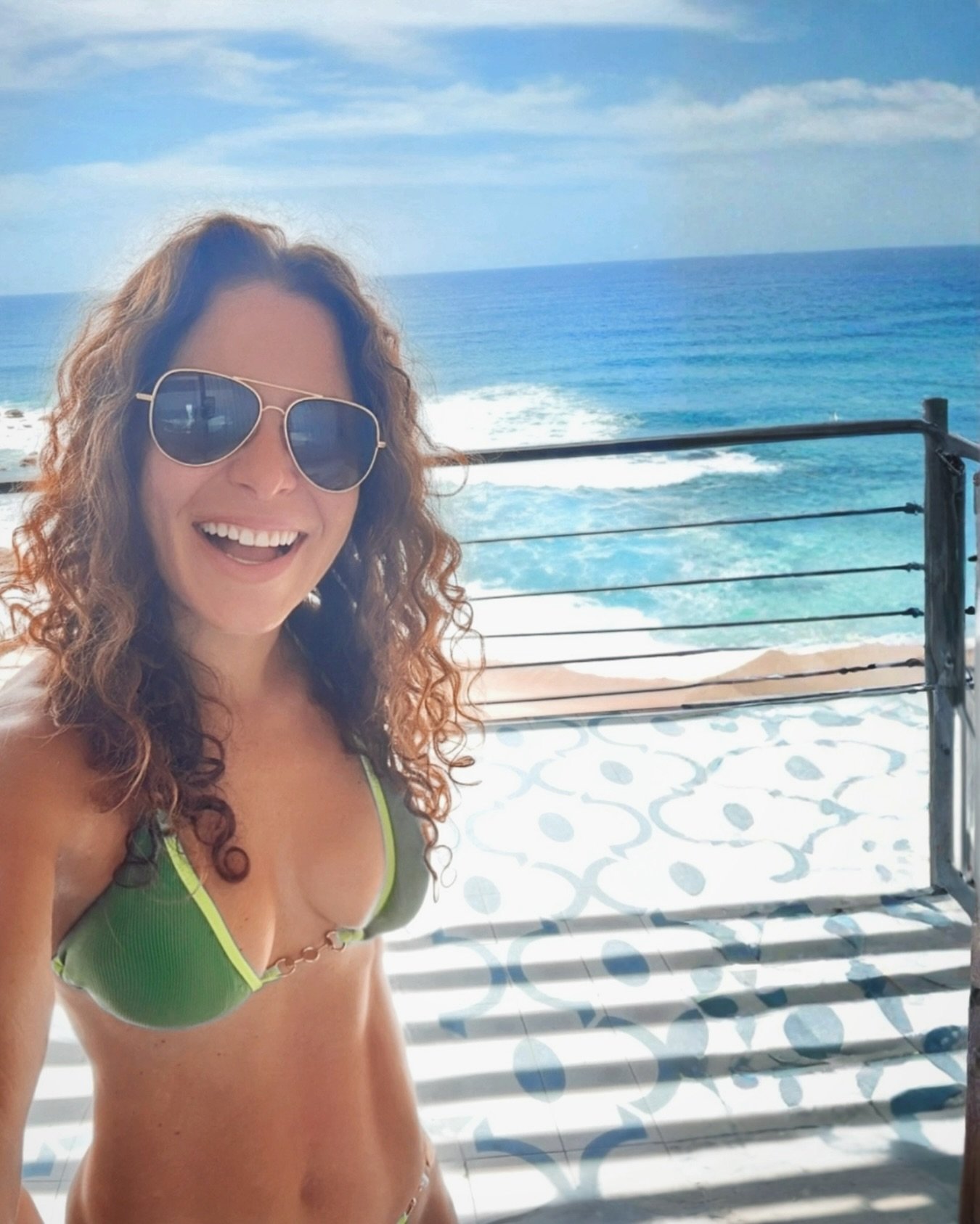 My response when people ask me if I&rsquo;m afraid of getting older. 
#birthdaymonth🎂 #aginglikefinewine #februarybaby