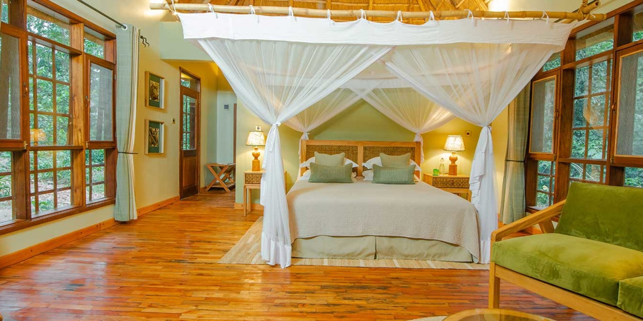 bedroom-primate-lodge-kibale-national-park-uganda.jpg