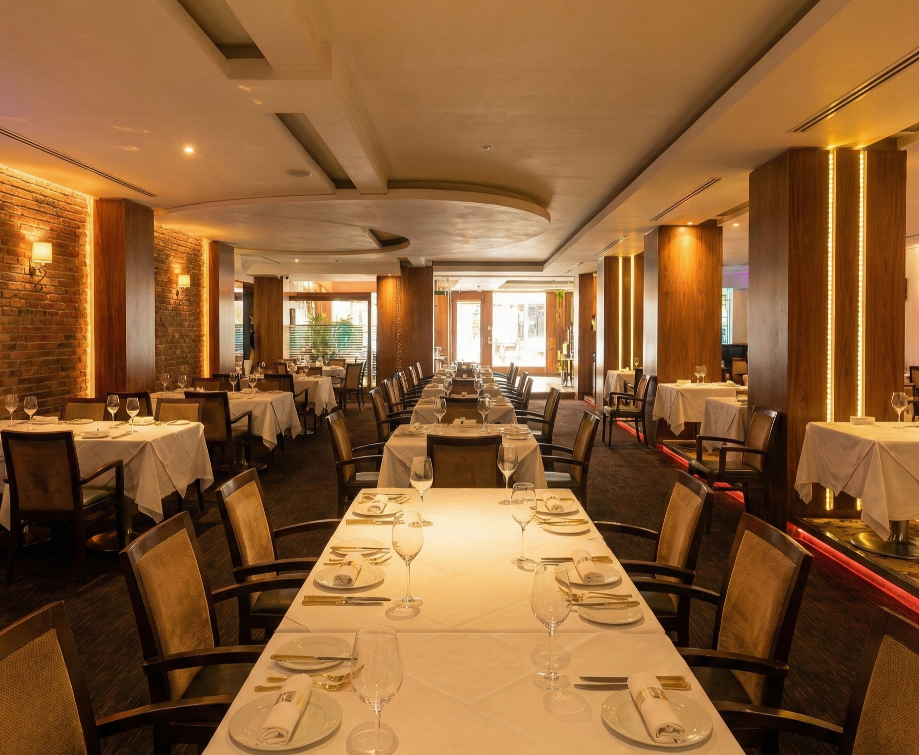 EXPERIENCE THE ART OF FINE DINING AT GURUJI: A JOURNEY THROUGH ASIA
