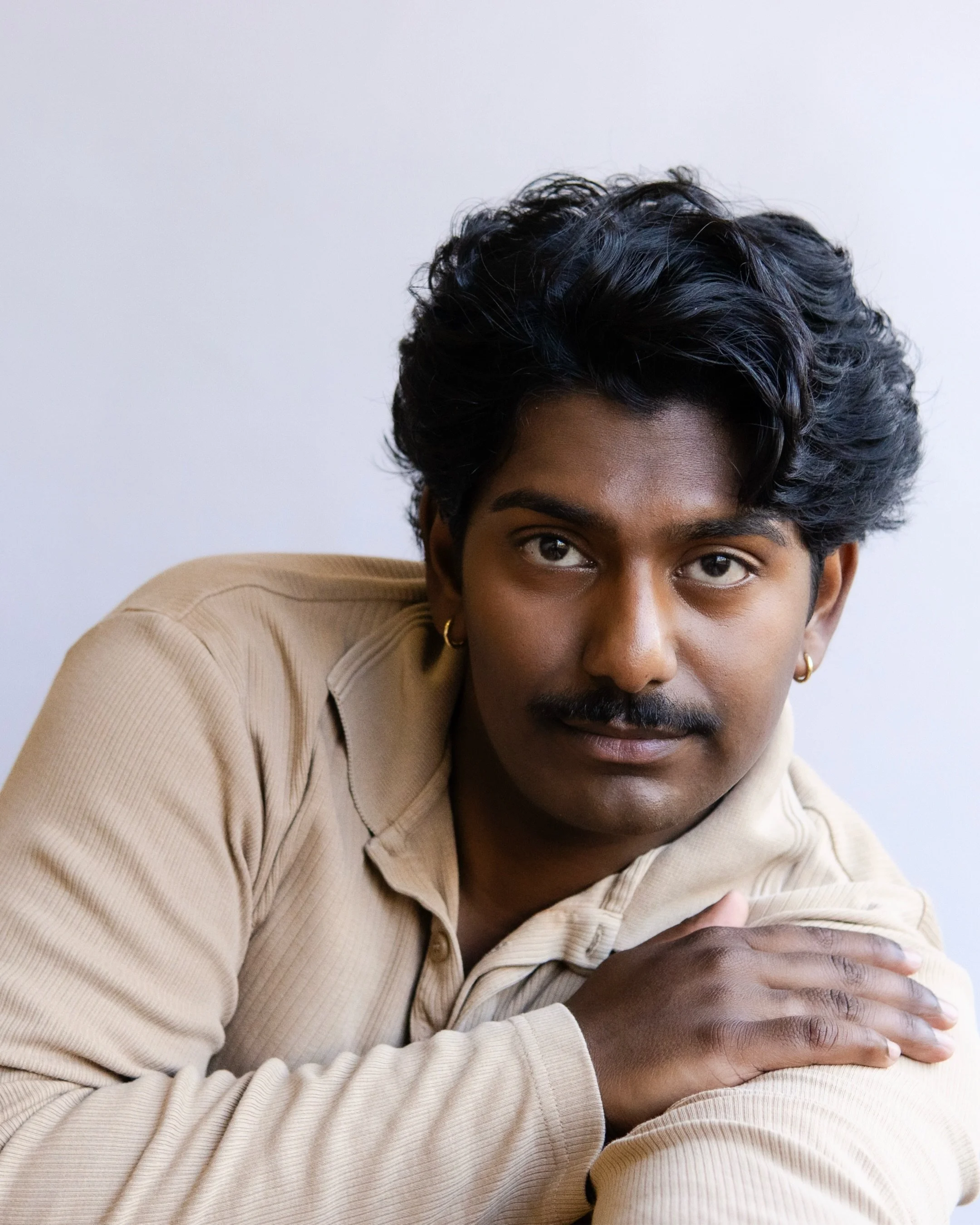 @aathaven_ shot by&nbsp;@nasirpan //&nbsp;@designbynasir

Get in the studio with me &ndash;
Now booking for Aug + Sept 2026.
DM for rates + scheduling.

#photoshoot #photography #actor #model #naturallight