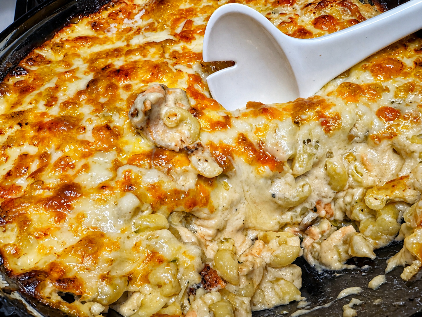 Smokey Salmon Mac Supreme