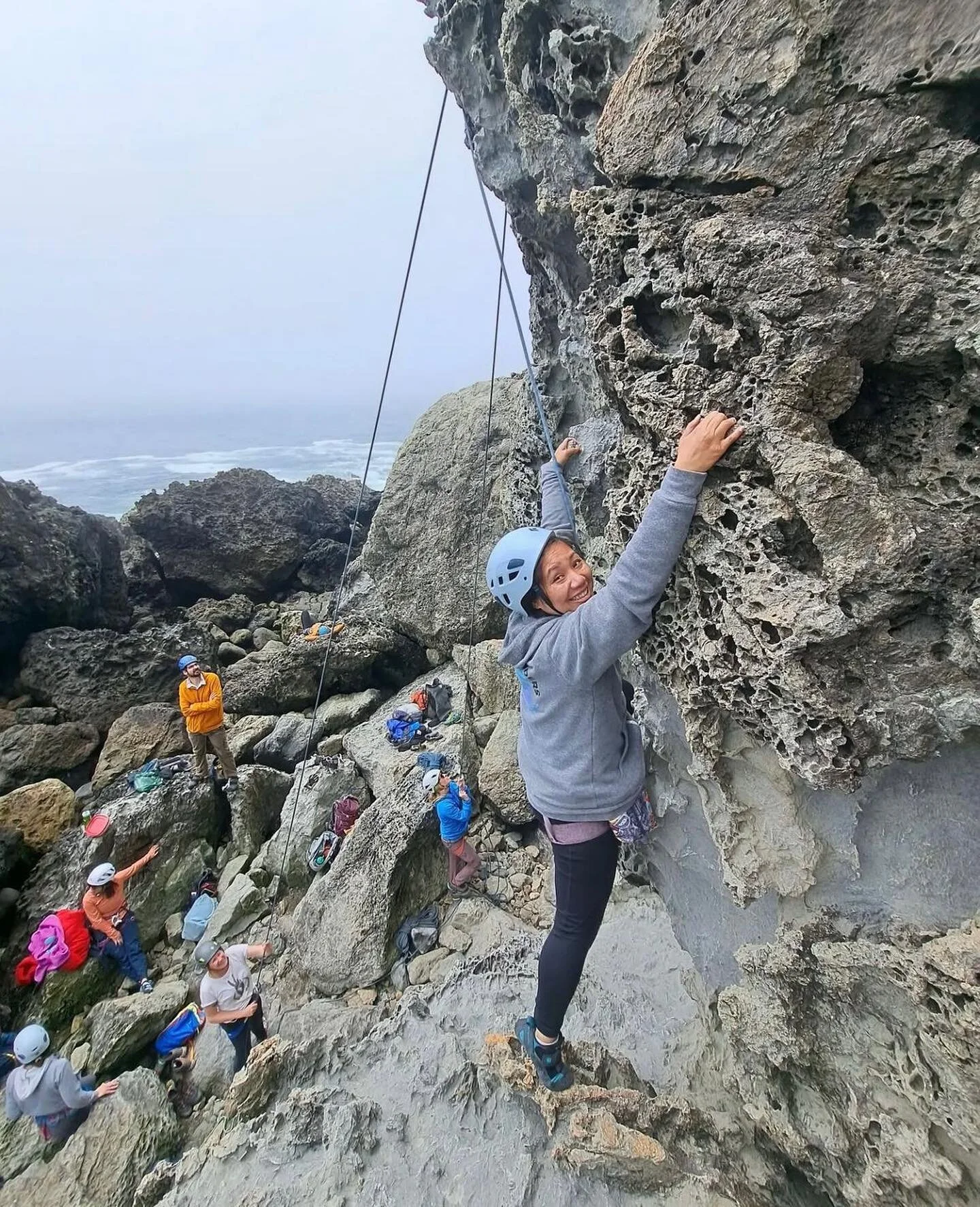 Thank you @verticalpursuitsclimbing and everyone who came out for another successful Intro to Climbing Clinic!!

While there were some learning hiccups along the way, we extremely grateful for these experiences and continue to learn and grow. 

Stay 