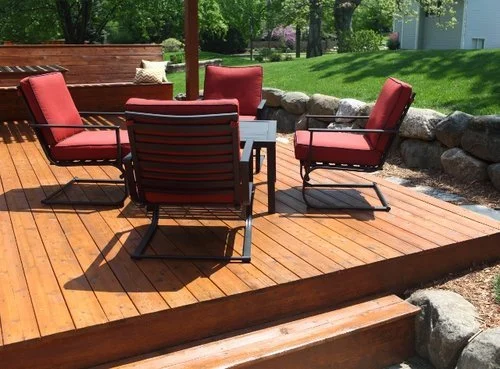 A DECK CAN EXTEND YOUR LIVING SPACE TO THE GREAT OUTDOORS