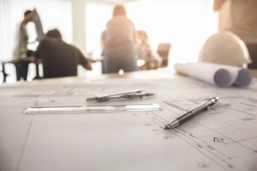 INTERIOR REMODELING: LEARN TO BALANCE YOUR RENOVATION BUDGET LIKE A PRO