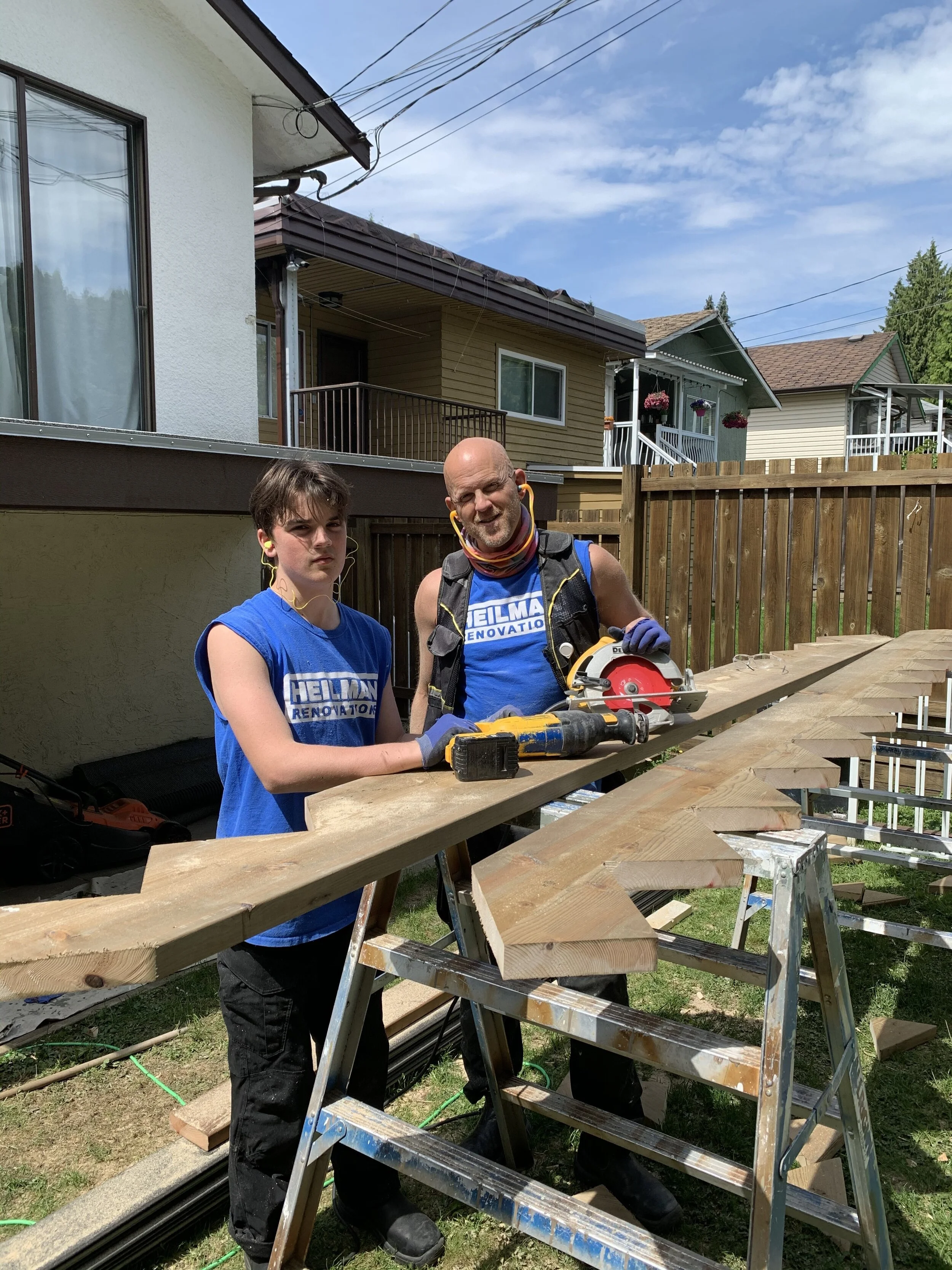 NORTH VANCOUVER DECK BUILD-2