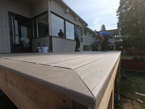 NORTH VANCOUVER DECK BUILDERS-3