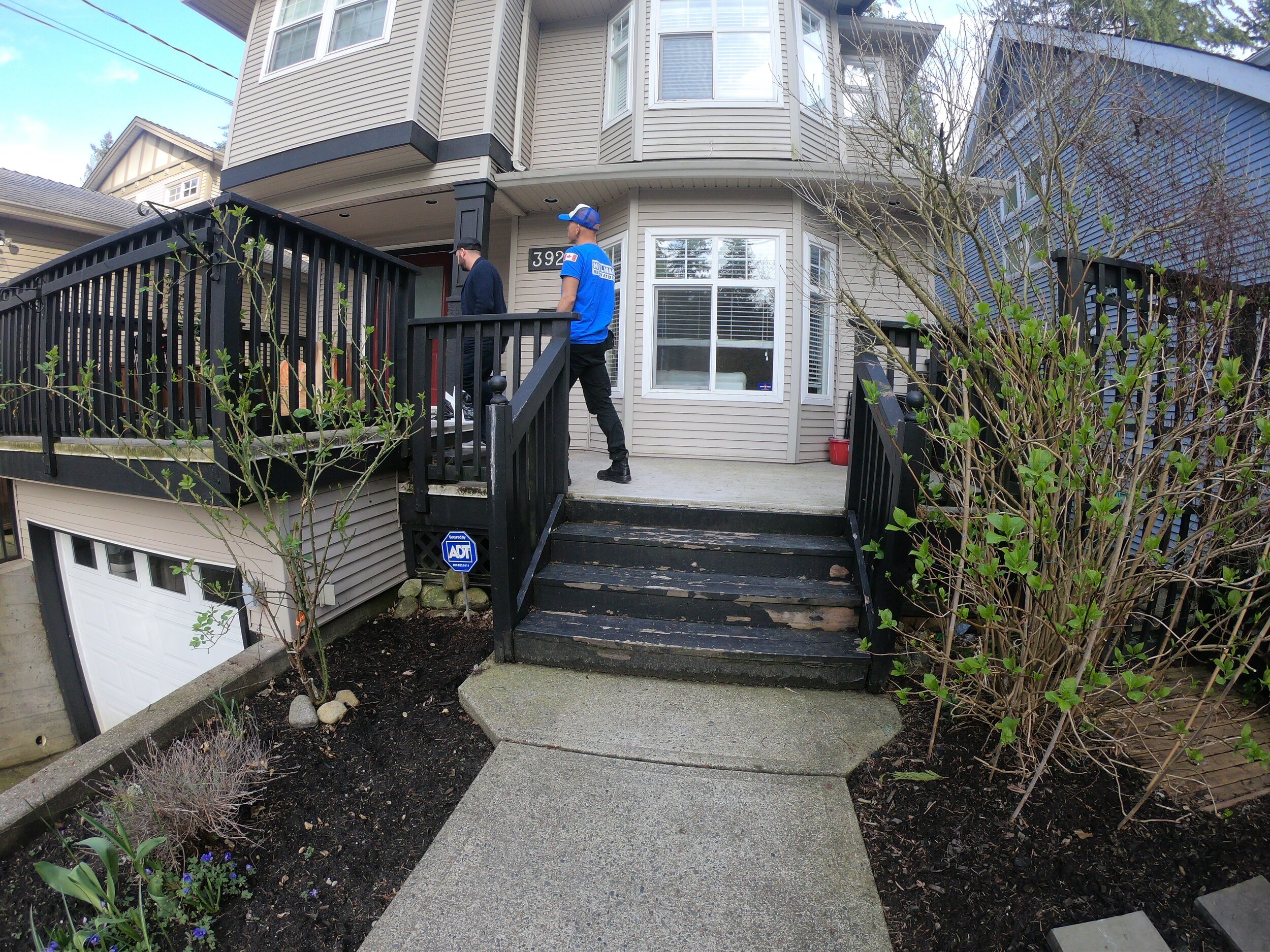 North Vancouver Deck Builders