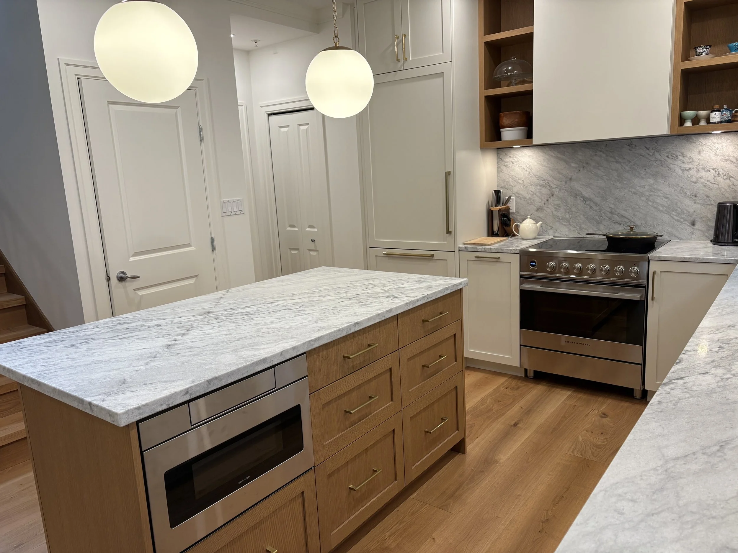 Monteyne kitchen 2.jpg