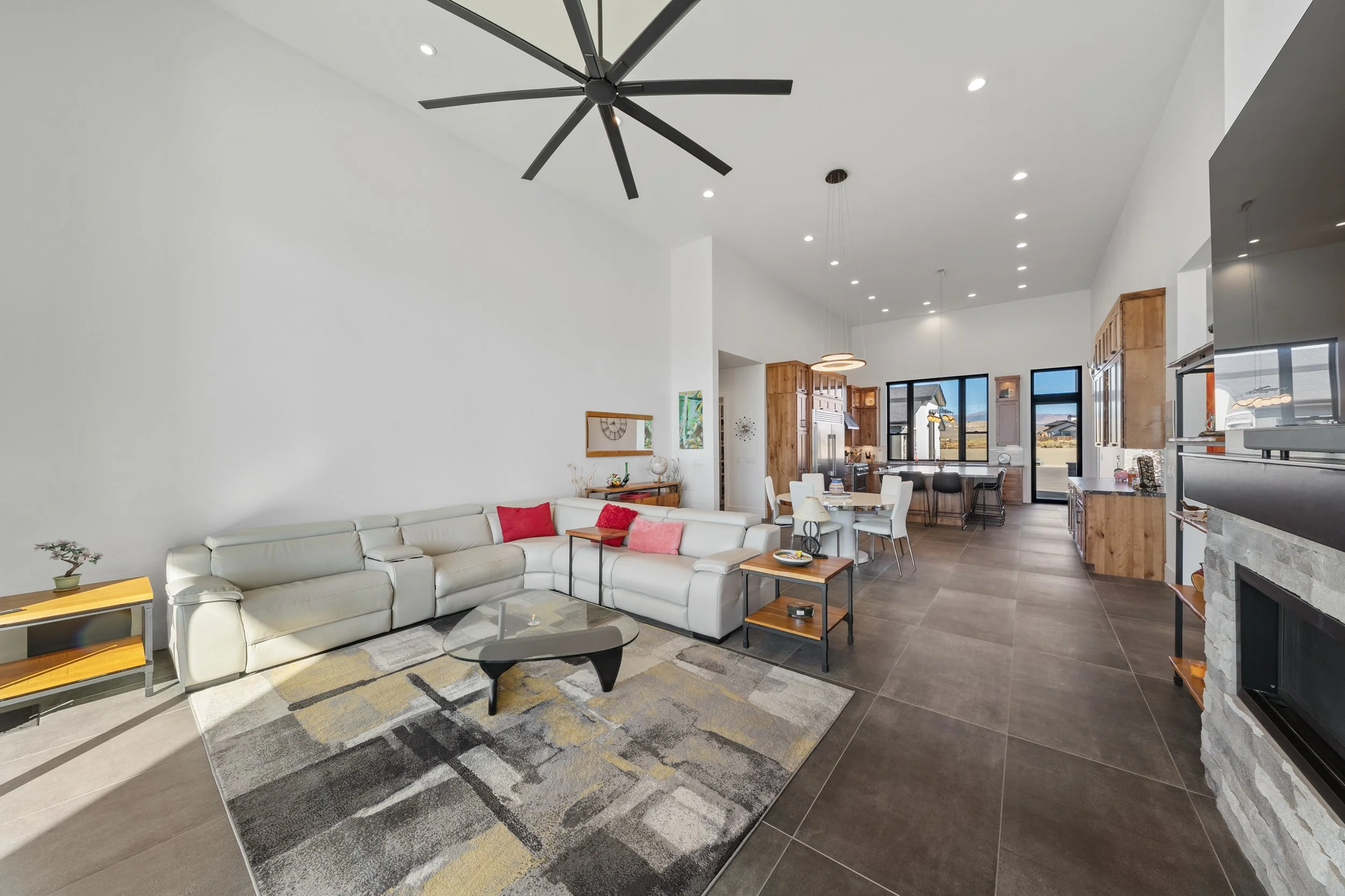gr15-great-room.jpg