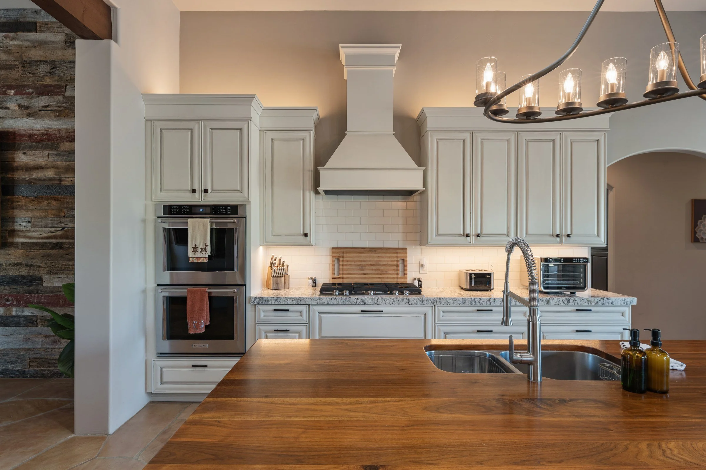 vr-carefree-3-kitchen.jpg