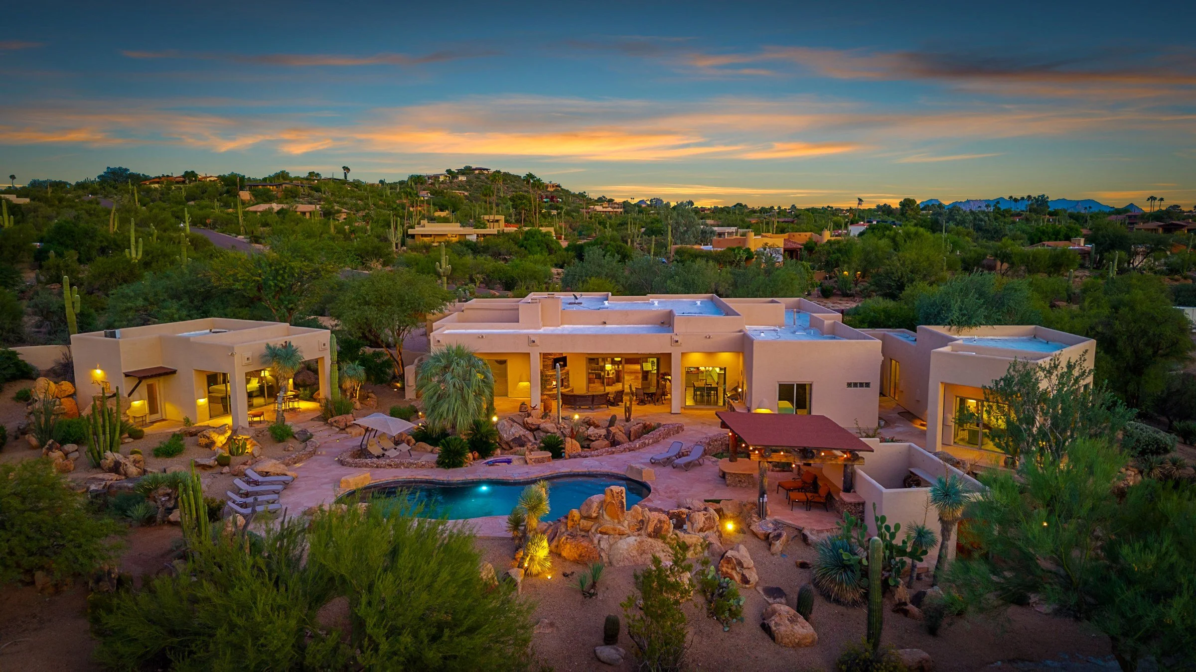 vr-carefree-8-aerial-twilight.jpg