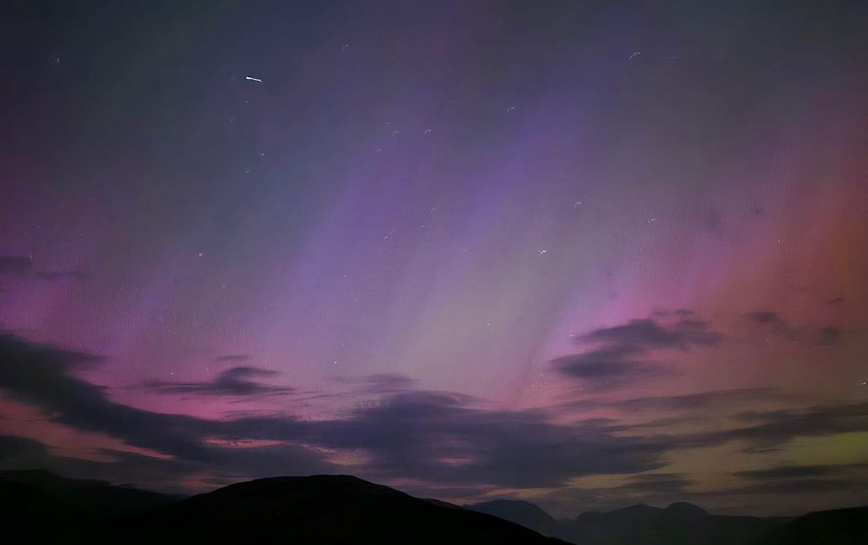 Our guests were chuffed with the late night walk up Cuilcheanna Hill to see the Aurora dance. It was so strong that we could see it without a camera. 

The guests had travelled to the Canadian Antarctic previously with no luck.

#scottishhighlands #o