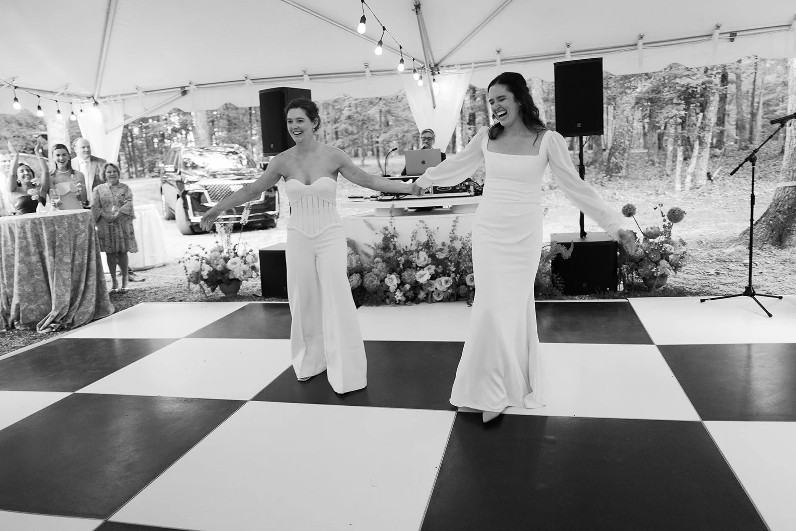 Lillie & Ellie 518.jpg