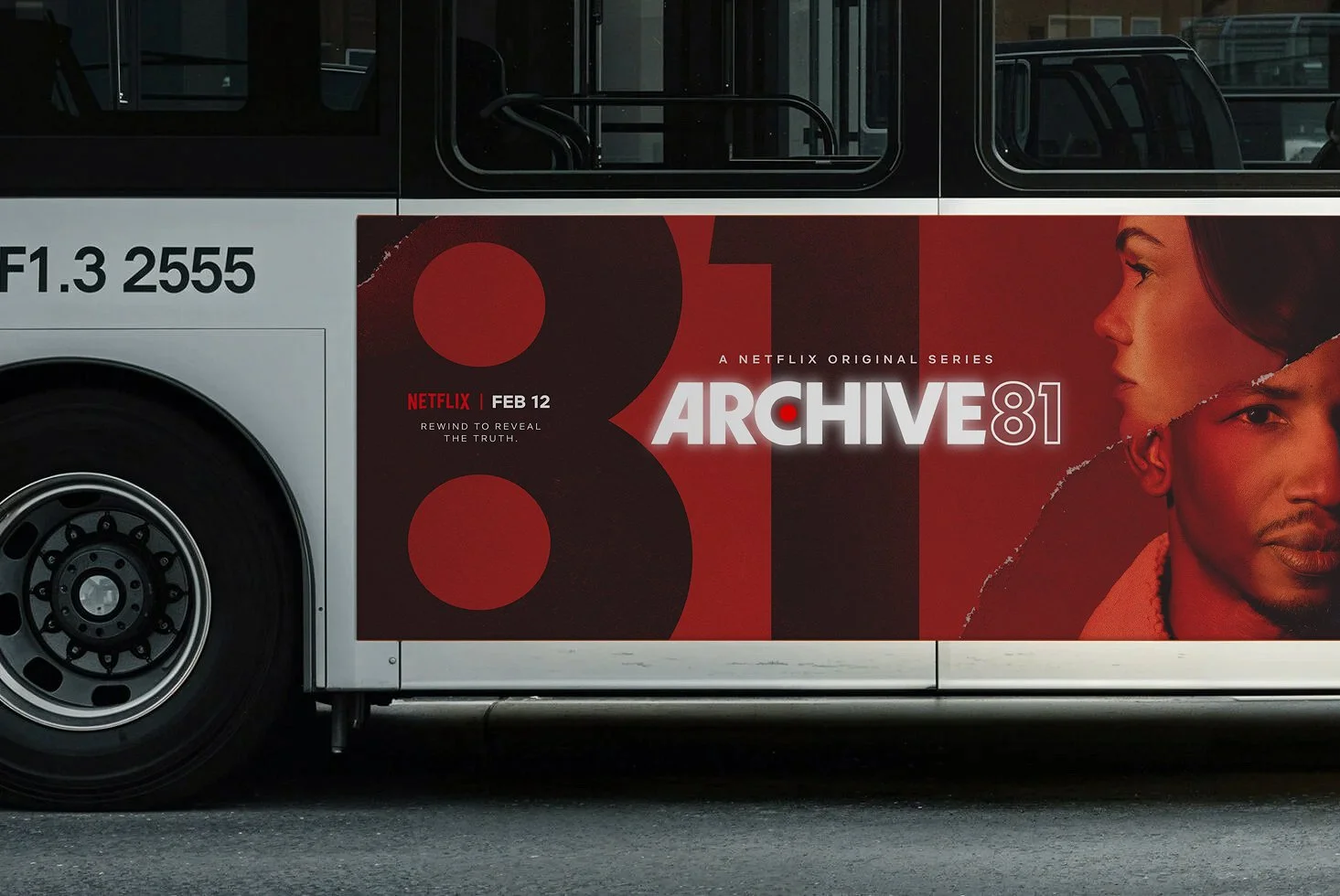 A81-OOH-Bus.jpg