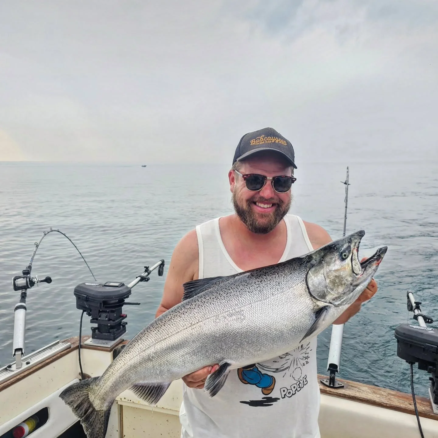 Nice to see some chrome make its way to the net this past week. They're showing up now, and man are they bigggg! Our hunt continues for the @greatontariosalmonderby fish...

Let's go fishing!
.
.
📞 1-888-462-3995
🌐 kingslayersportfishing.ca
📧 kssp
