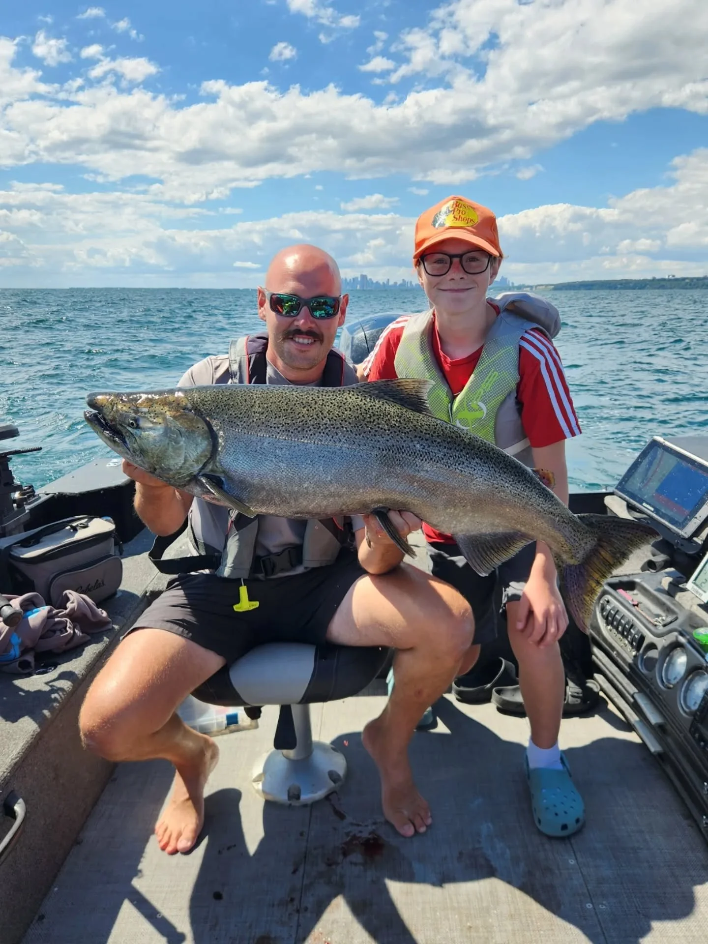 Another month has come and gone! I was fortunate enough to share the boat last week with the head of ON MNR @mikeharrismpp and family, as well as the 2024 @scgameandfish Kids Summer Derby winner, Hunter! We even managed to sneak in a few walleyes as 