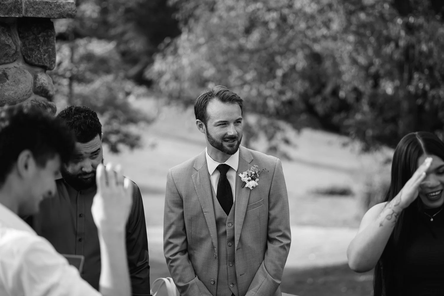 20260912-wedding-00461-sqslarge.jpg