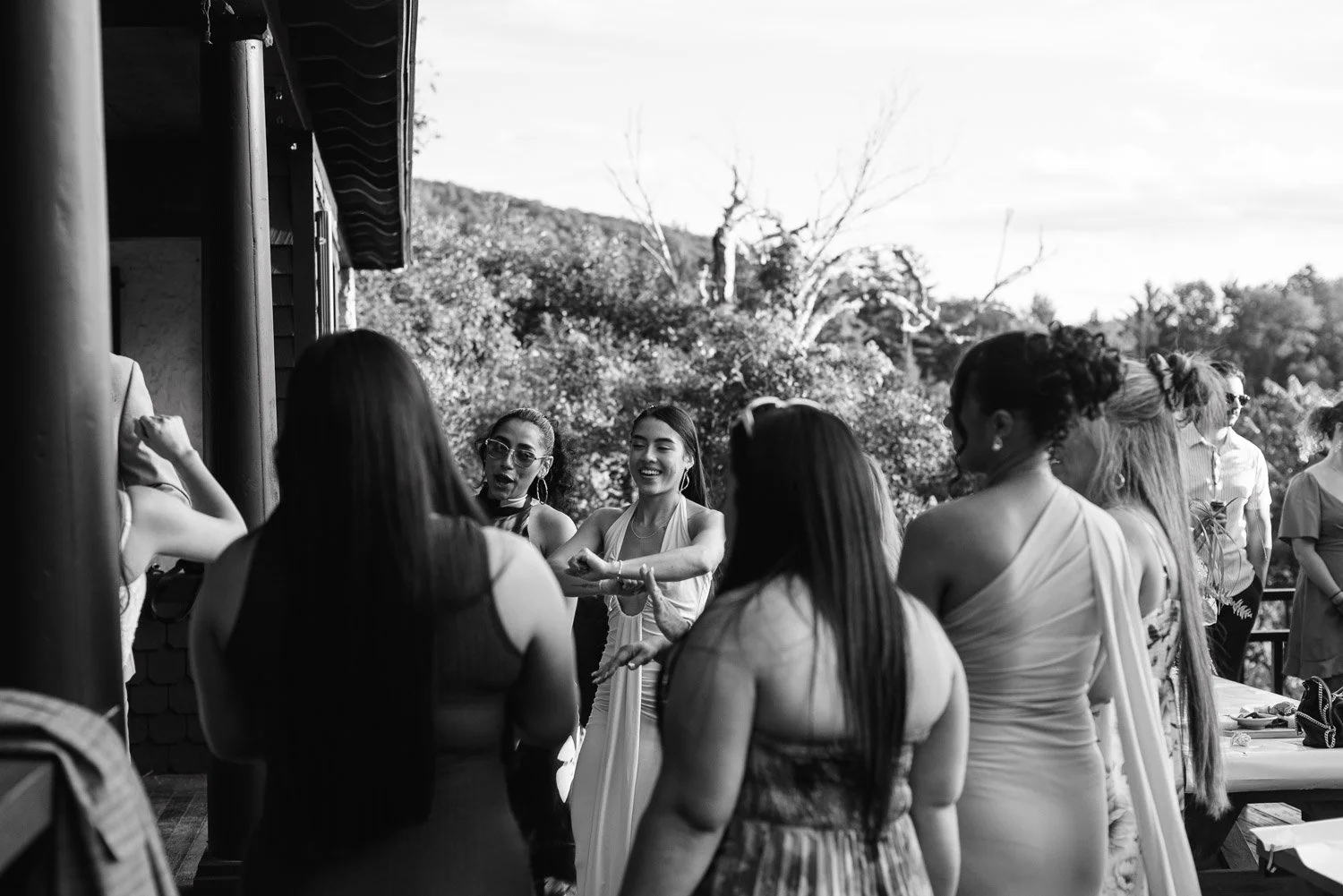 20260912-wedding-00904-sqslarge.jpg