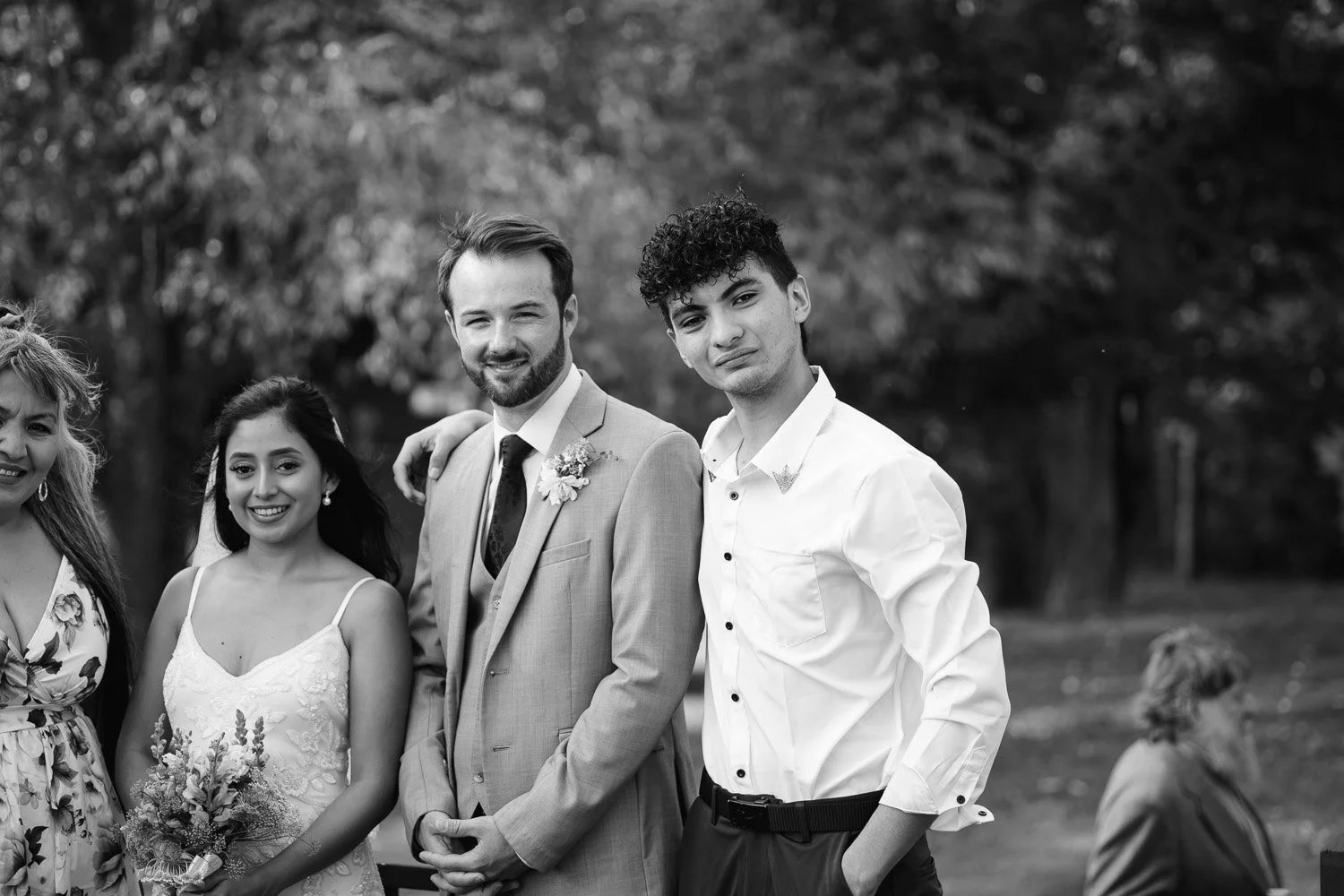 20260912-wedding-00447-sqslarge.jpg