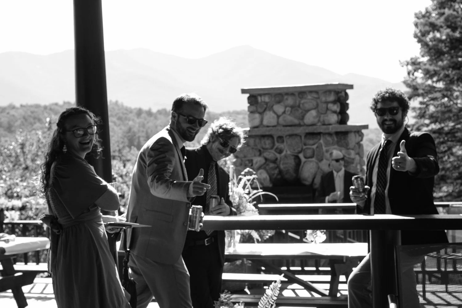 20260912-wedding-00075-sqslarge.jpg