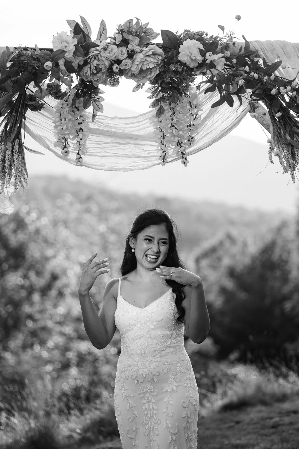 20260912-wedding-00781-sqslarge.jpg
