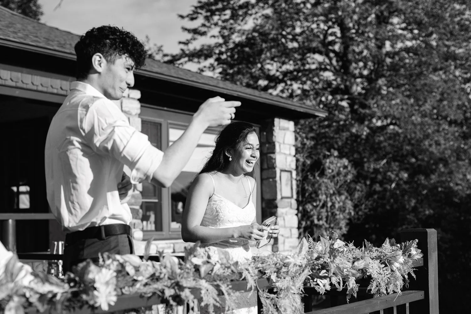 20260912-wedding-00749-sqslarge.jpg